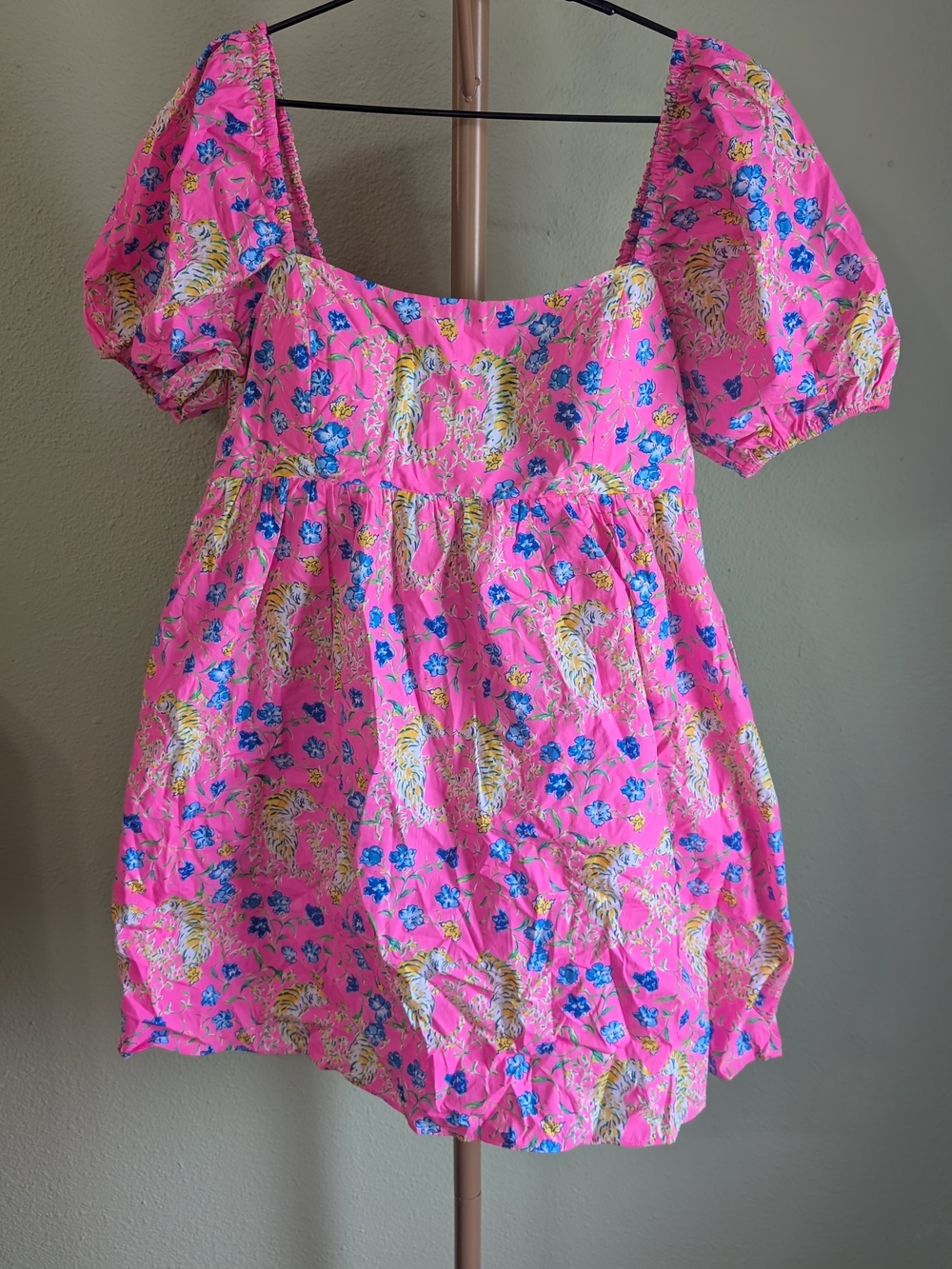 Lilly Pulitzer Pink Floral Tiger Puff-Sleeve Dress